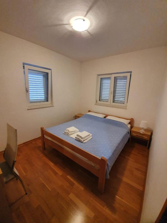 Aparthotel Marina Gromela Mirce Eksteriør bilde