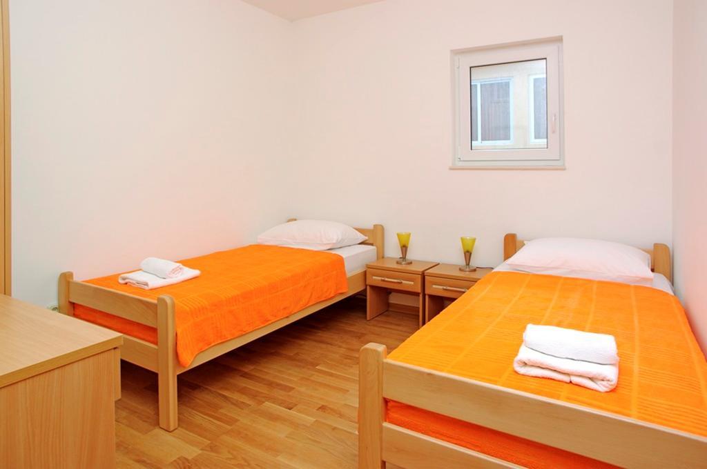 Aparthotel Marina Gromela Mirce Rom bilde